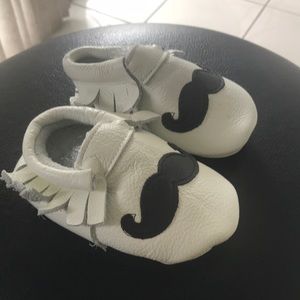 Infant moccs